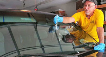 auto glass repair