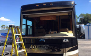 Mobile Sarasota RV Windshield Replacement